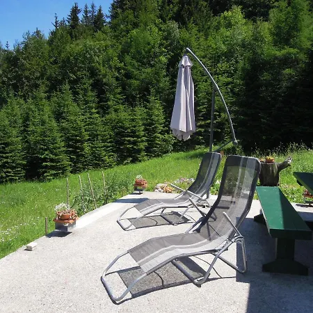 Fairytale - Peaceful Getaway Near Bled بيت للعطل *