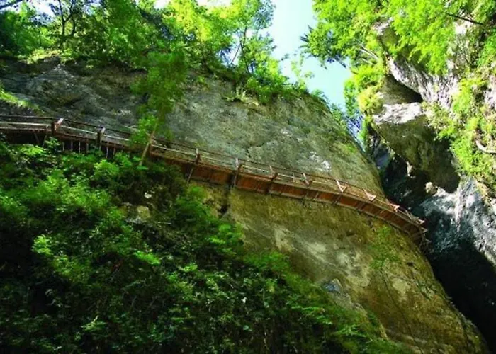 בית נופש Fairytale - Peaceful Getaway Near Bled *